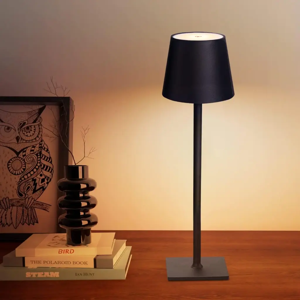 Lampara de mesa pequeña